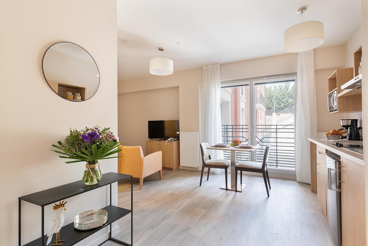 Zenao Appart'Hotels Le Raincy Εξωτερικό φωτογραφία